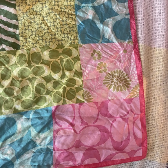 Vintage Coach Patchwork Scarve - Picture 13 of 15